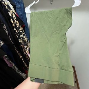 Torrid Olive Cropped Leggings Plus Size 4X NWT